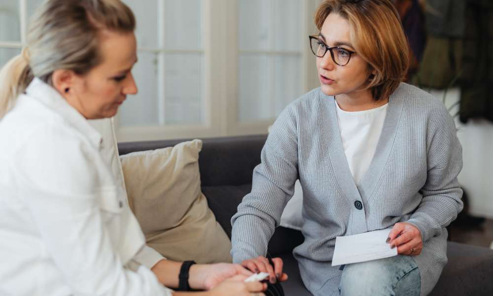 Depression Treatment in Orlando doctor discussing treatment options