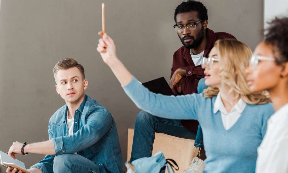 How to Cope with Social Anxiety and Build Confidence in Public Situations 